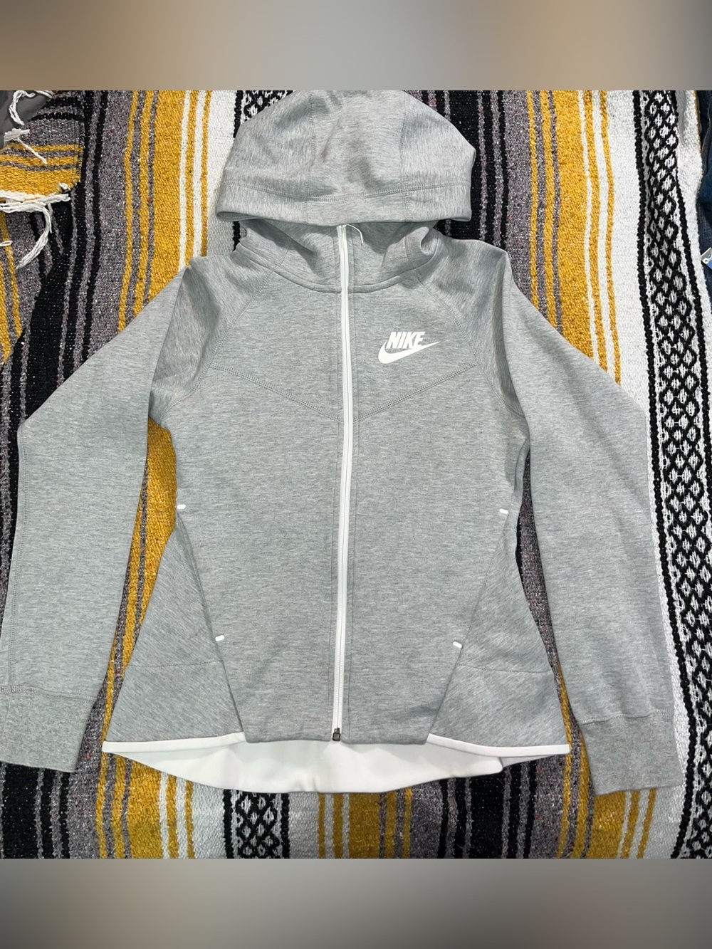 Nike Light Grey Full-Zip Hooded Jacket XS